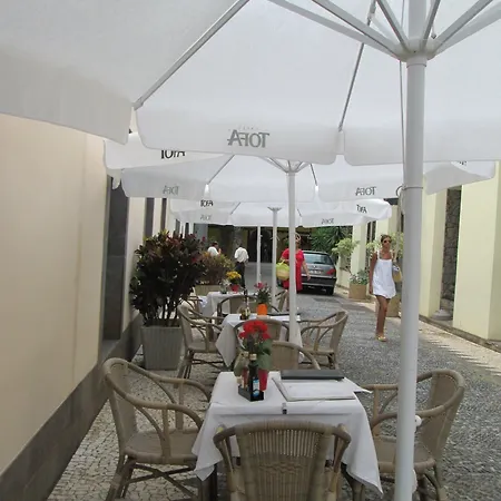 Ξενοδοχείο Amparo Machico (Madeira)