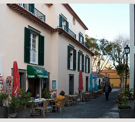Hotell Amparo 2*