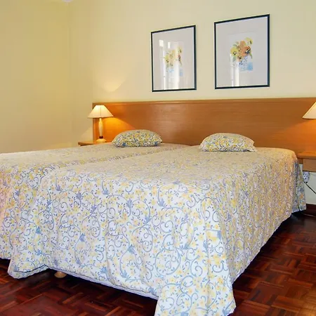 Hotel Amparo Machico (Madeira)